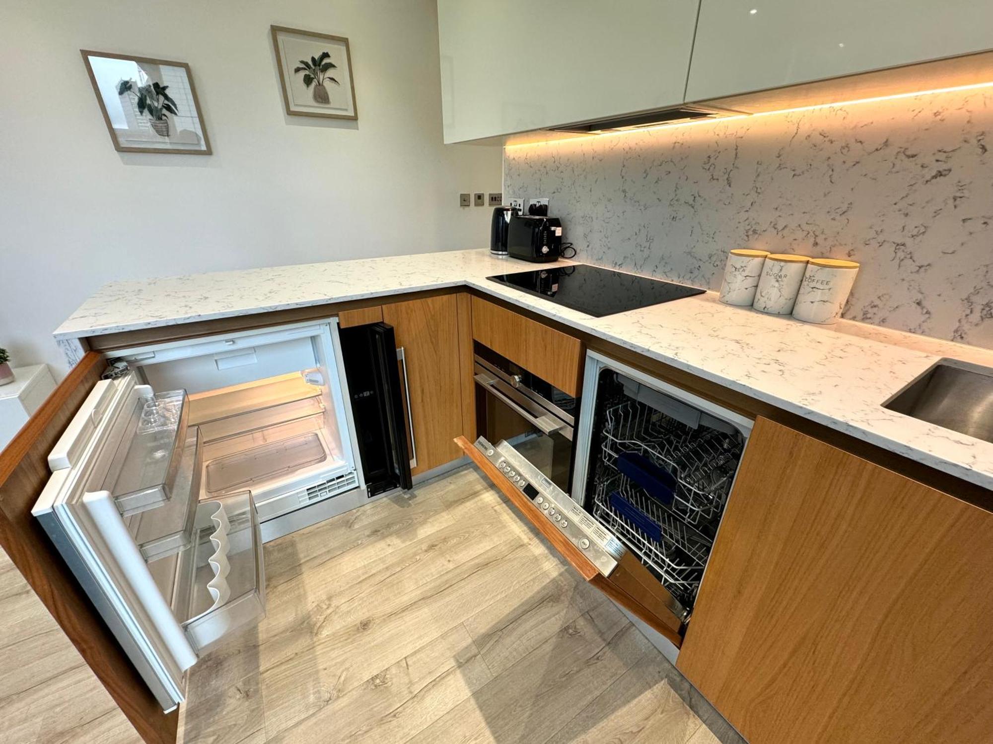 Tower Bridge, London Luxury Flat With Beautiful Garden Viewsアパートメント エクステリア 写真